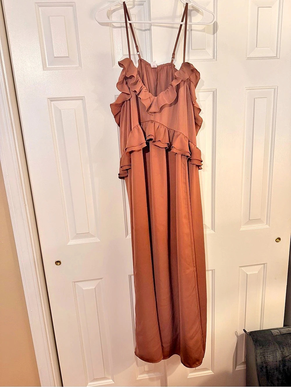 Mauve Ruffle Maxi Dress in Brown Size XXL Like New